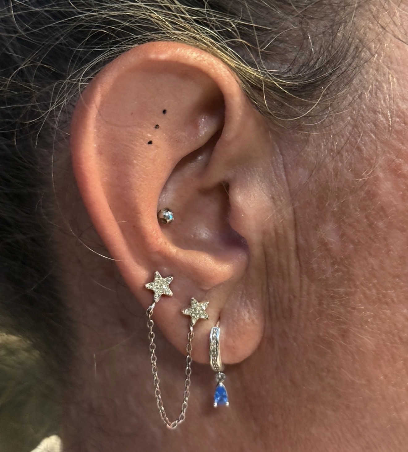 Tragus · krystall